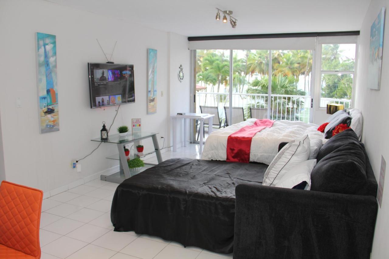 Hobie Oceanfront Apartment At Isla Verde San Juan Kültér fotó