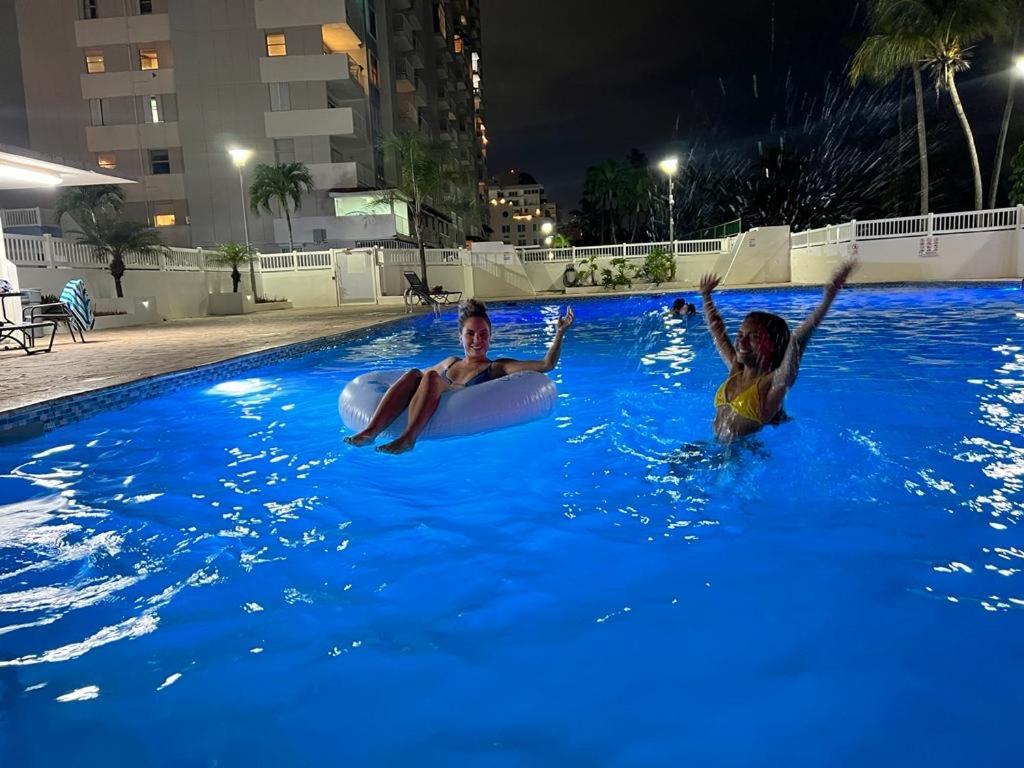 Hobie Oceanfront Apartment At Isla Verde San Juan Kültér fotó