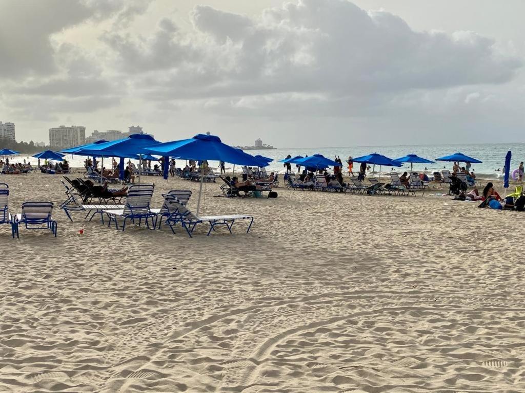 Hobie Oceanfront Apartment At Isla Verde San Juan Kültér fotó