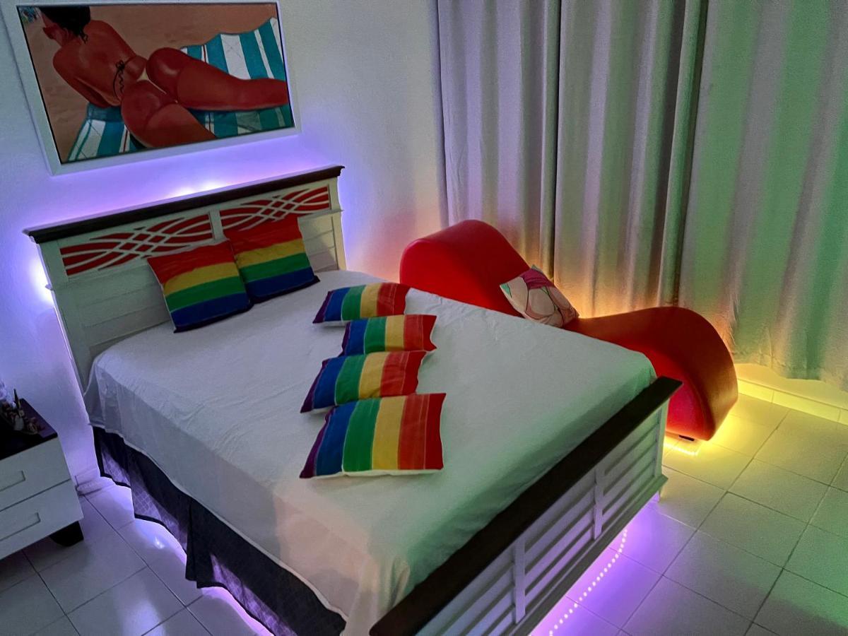 Hobie Oceanfront Apartment At Isla Verde San Juan Kültér fotó