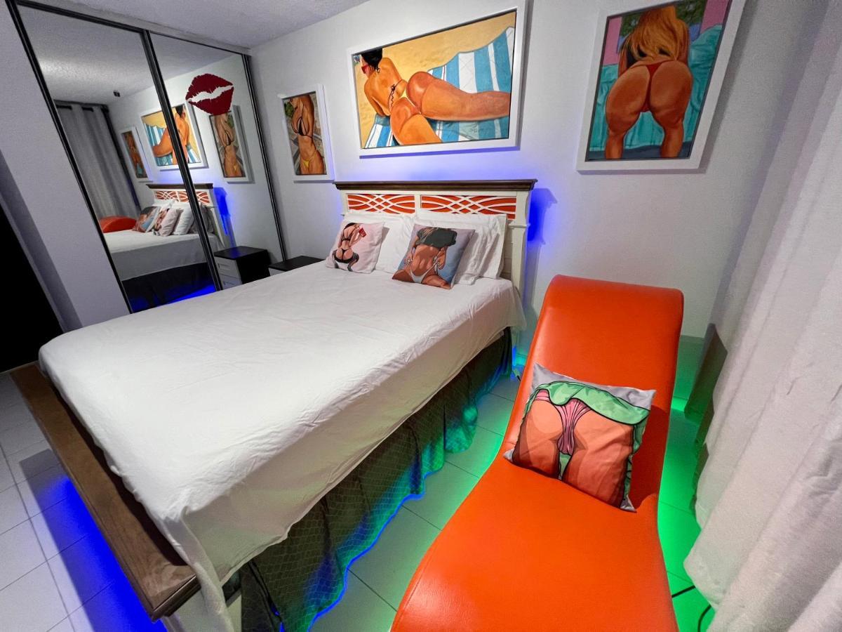 Hobie Oceanfront Apartment At Isla Verde San Juan Kültér fotó