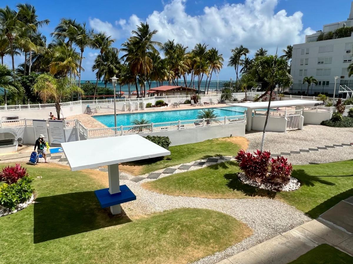 Hobie Oceanfront Apartment At Isla Verde San Juan Kültér fotó